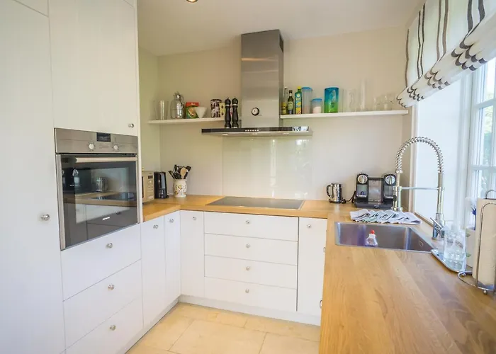 Semesterbostad Michels Milima *